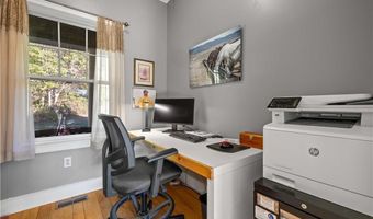 279 North Rd, Hopkinton, RI 02833
