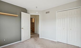 2817 Barclay Way, Ann Arbor, MI 48105