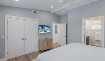 401 N SHORE Dr, Anna Maria, FL 34216