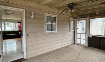 27 Marshall St, West Haven, CT 06516