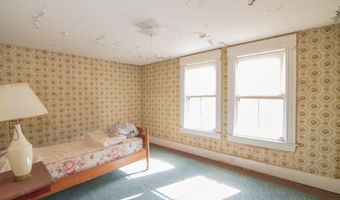 181 Auburn St, Manchester, NH 03103