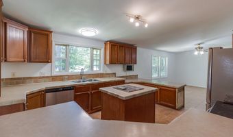 890 Wiggins Rd, Angier, NC 27501
