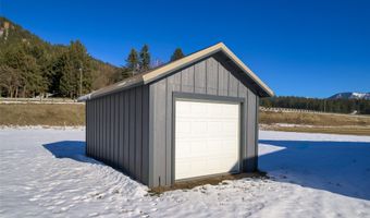 804 Kirchey Creek Dr, Alberton, MT 59820