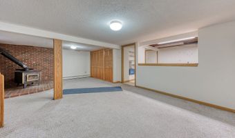 2 Doubleday Rd, Columbia, CT 06237