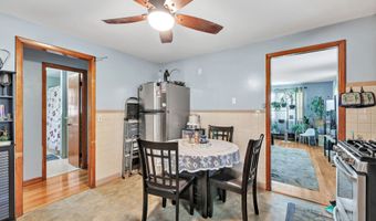 70 Sage Ave, Bridgeport, CT 06610