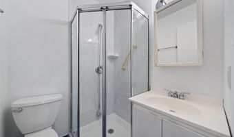 75 Harbor N, Amityville, NY 11701