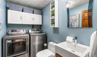 301 N Amherst Rd, Bedford, NH 03110