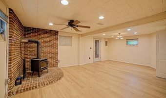 102 BOXWOOD Rd, Annapolis, MD 21403
