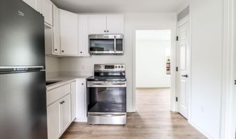 80 South St 103, Bethel, CT 06801