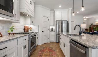 800 Harbison St, Bentonville, AR 72713