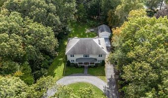 151 Old Jenckes Hill Rd, Lincoln, RI 02865