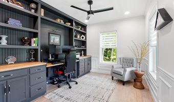 47 Indian Rock Rd, Bedford, NH 03110
