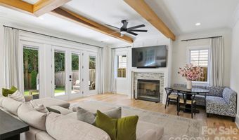 3224 E Ford Rd, Charlotte, NC 28205