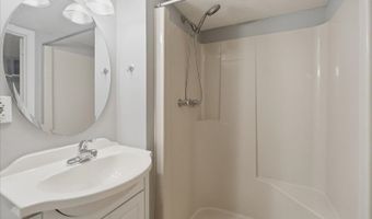 17 Village Way 6, Alloway, NJ 07462