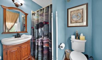 5596 Walnut St, Augusta, MO 63332