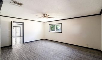 210 Summertime Dr, San Antonio, TX 78216