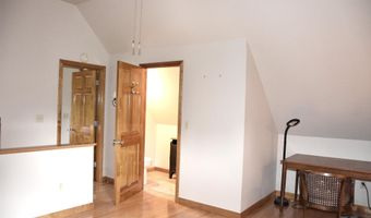 9 Strawberry Ln, Barre, VT 05641