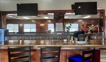 925 CHETCO Ave, Brookings, OR 97415