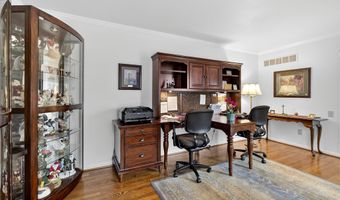 2 PEGASUS Pl, Bear, DE 19701