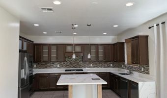 2043 E LANTANA Dr, Chandler, AZ 85286