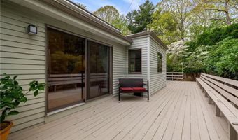 38 River Run, East Greenwich, RI 02818
