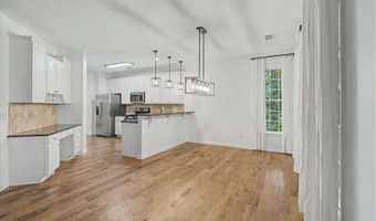 195 Cabots Cove Ct, Alpharetta, GA 30022