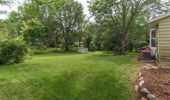 6817 Putnam Rd, Madison, WI 53711