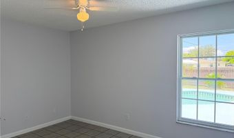 208 FLAMINGO Dr, Apollo Beach, FL 33572