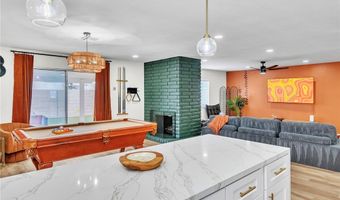 425 Golden Valley Dr, Henderson, NV 89002
