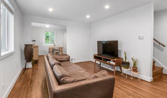 561 45TH St NE, Washington, DC 20019