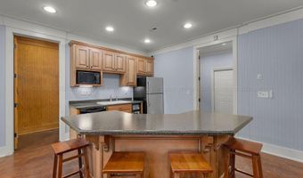 99 BLUFF POINTE Dr, Arley, AL 35541