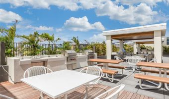629 Keeaumoku St 1208, Honolulu, HI 96814