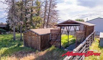 2636 Big Horn Ave, Cody, WY 82414
