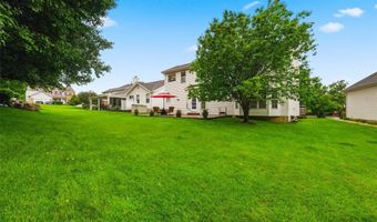614 Whispering Willows Ct, Ballwin, MO 63021
