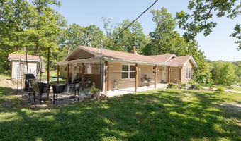 8319 SE Prairie Rd, Baxter Springs, KS 66713