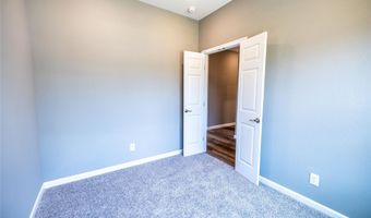 207 S James St, Alvarado, TX 76009