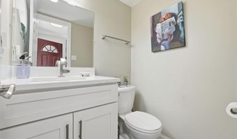 7474 ZANUCK Ct, Annandale, VA 22003