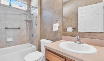 18 Hatteras Way, Barnegat, NJ 08005