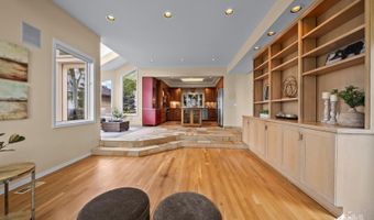 2904 Crows Nest Cir, Anchorage, AK 99515
