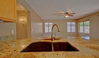 1674 W MACAW Dr, Chandler, AZ 85286