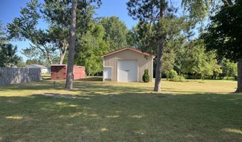 4782 W Lincoln Rd, Alma, MI 48801
