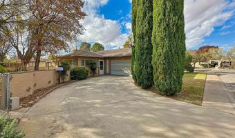 1510 S Country Club Cir, Carlsbad, NM 88220