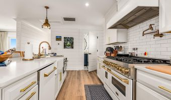425 S Bald Head Wynd, Bald Head Island, NC 28461