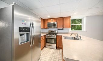 1480 Shevchenko Dr, Ann Arbor, MI 48103