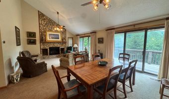 625 Old Turnpike Rd E, Banner Elk, NC 28604