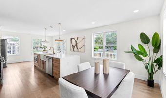 1805 S POLLARD St, Arlington, VA 22204