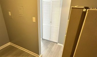 7997 AUDUBON Ave 303, Alexandria, VA 22306