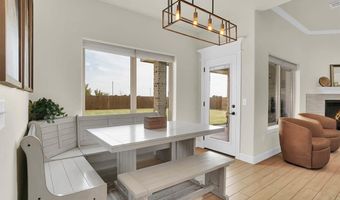 2132 Longhorn Trl, Altus, OK 73521