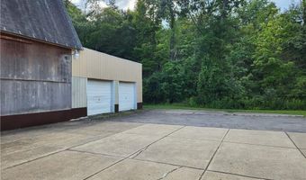 8845 County, Amherst, NY 14051