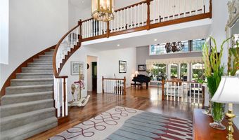 29360 Castlehill Dr, Agoura Hills, CA 91301